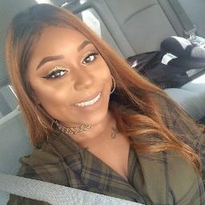 Meet your Posher, Catherine